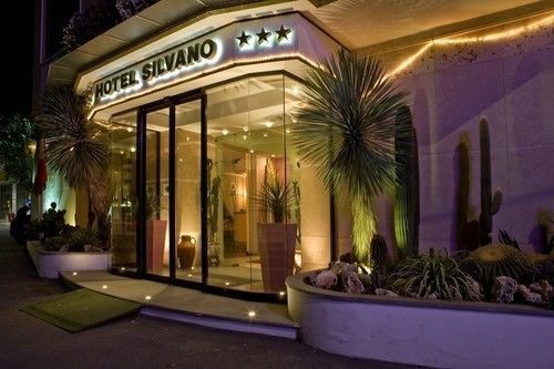 Silvano Hotel Diano Marina Ngoại thất bức ảnh